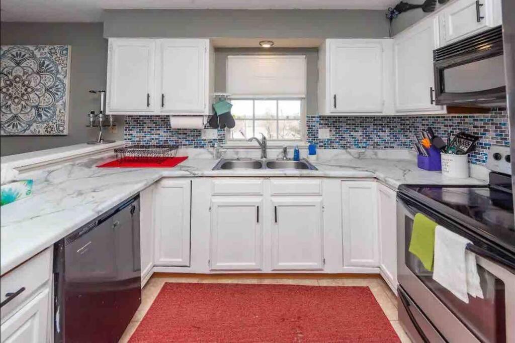 20Min To International Airport! 10Min To Pnc Music! Wifi Apartment Charlotte Luaran gambar